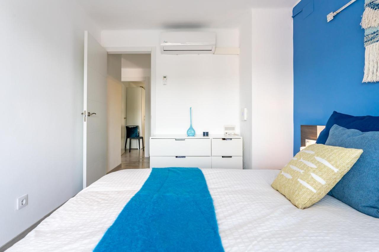 Beach Front Retro Hideaway In Salou Buitenkant foto